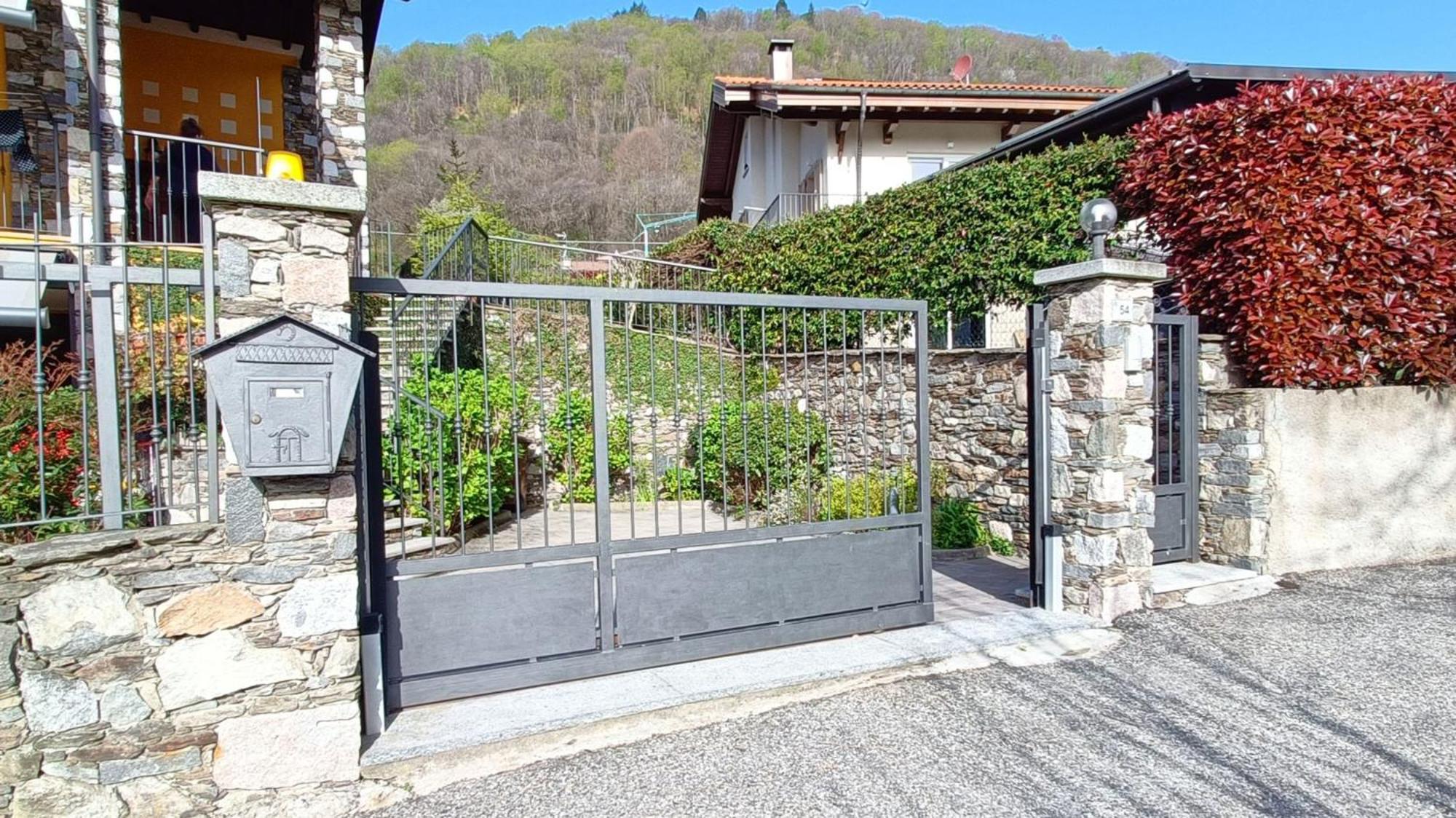 Vill'Ariel Sport & Relax Villa Brovello-Carpugnino Exterior photo